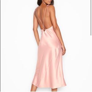 *NEW* Victoria’s Secret Slip Dress